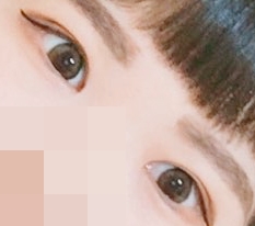 เย้ >_< ตาสองชั้น!