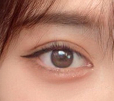 มีคนบอกว่าตาเหมือน Kim Se-jeong เลยค่ะ ฮ่าๆ