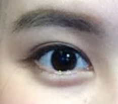 สมแล้วที่ถูกเรียกว่าร้านเด็ดเรื่องตาสองชั้นและเปิดหัวหางตา ฮ่า
